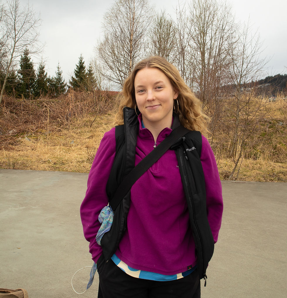 Her må jentene ta plass på eiga hand