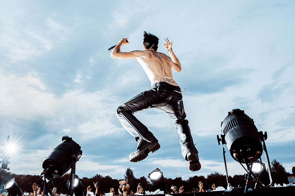 yungblud_bludfest_frances_beach-02.jpg