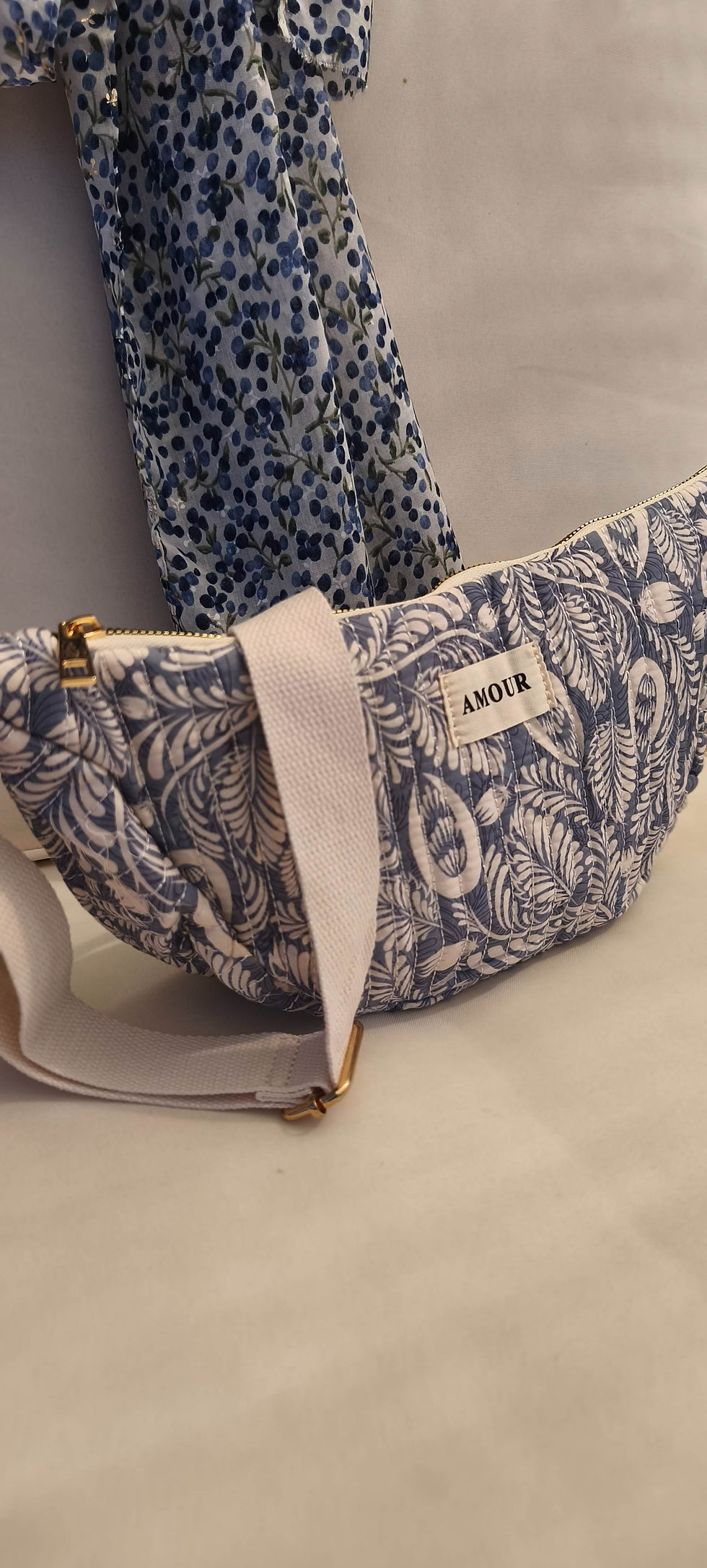 Sac banane amour en deux coloris