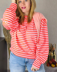 Look stylé avec pull oversize