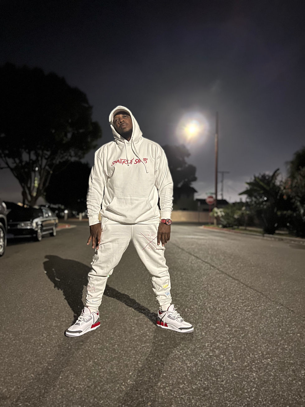 All white sweatsuit 2025