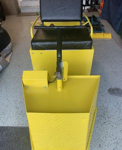 1999 Cushman Minute Miser SN 5190 a.JPG