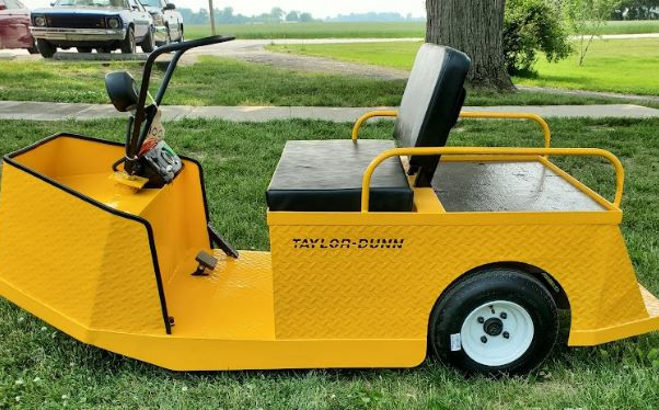 Taylor Dunn SS536 SN 5425V i.JPG