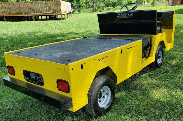 2017 Cushman Titan XD SN 5486V e.JPG