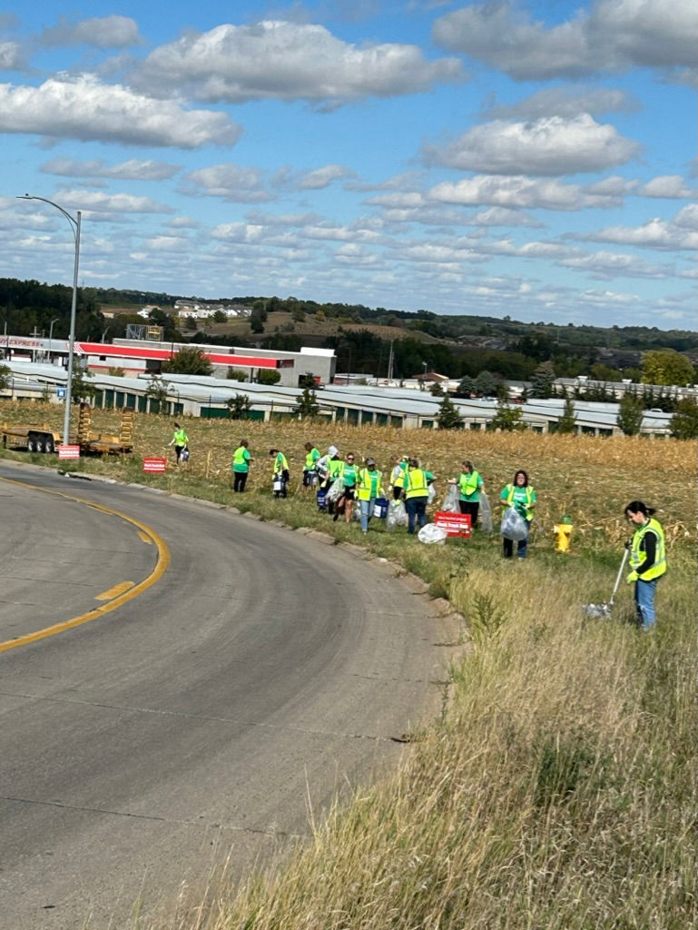 Good Deeds Day Flash Trash Mob
