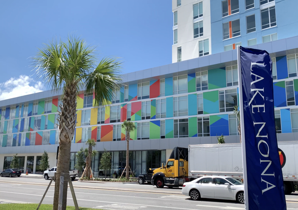 Lake Nona > Pixon Apartments