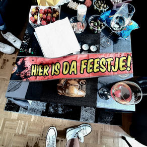 Waar is da feestje ? Hier is da feestje !