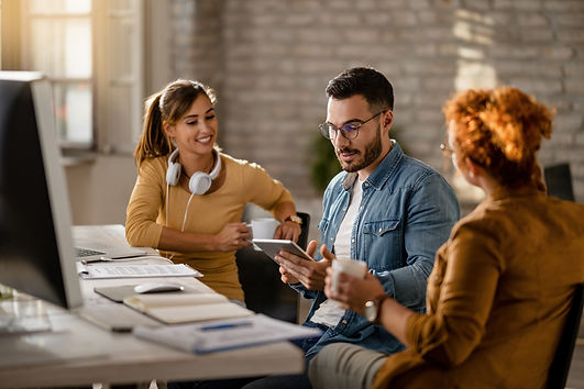 team-young-entrepreneurs-having-business-meeting-office-focus-is-businessman-using-digital