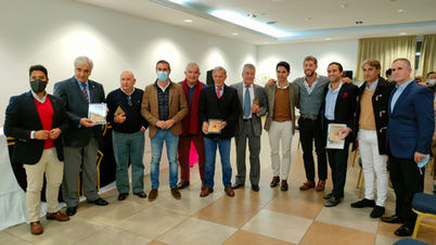 Emotivo y sincero homenaje en Los Barrios al maestro Antonio José Galán 