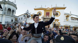 Guillermo Hermoso de Mendoza, tres orejas y Puerta del Príncipe