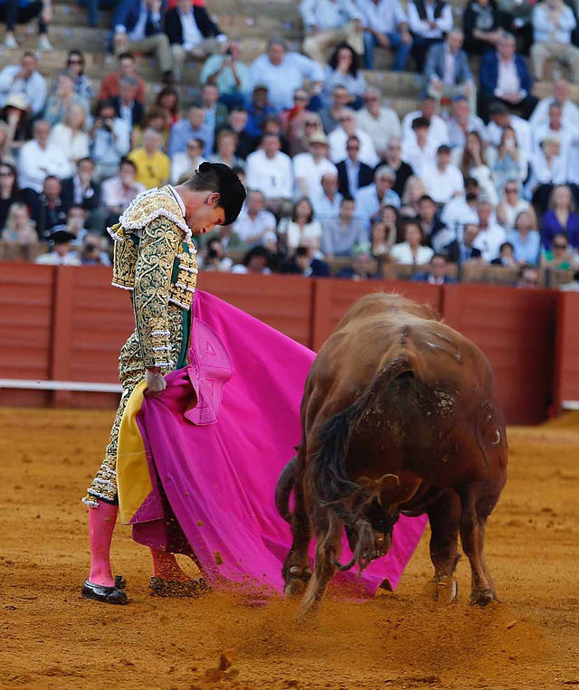 Lama de Góngora triunfa en la segunda de abono con toros de Fuente Ymbro