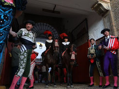 Barroso y Román cortan una oreja en la primera de promoción en La Maestranza de Sevilla