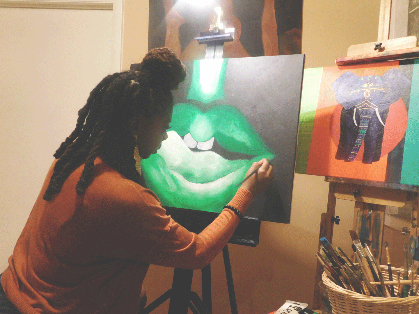 moonmilk-painting.gif