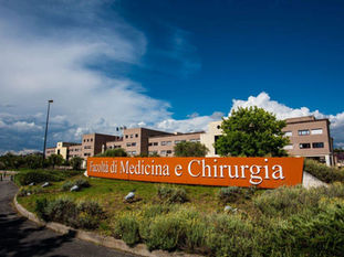 Oltre il test d’ingresso: le ombre del nuovo sbarramento a Medicina