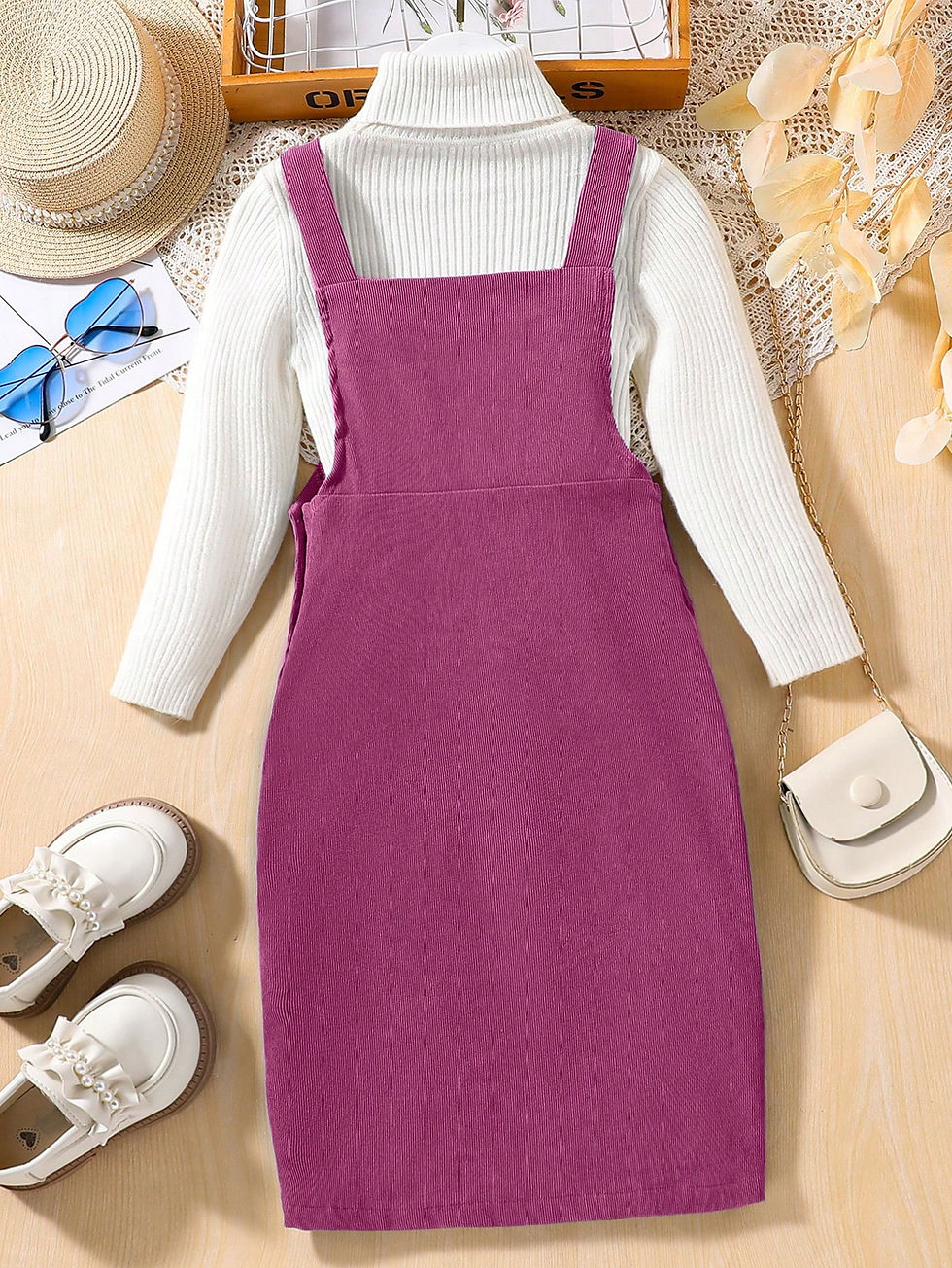 Thumbnail: Tween Girl 1pc Patched Pocket Overall Dress