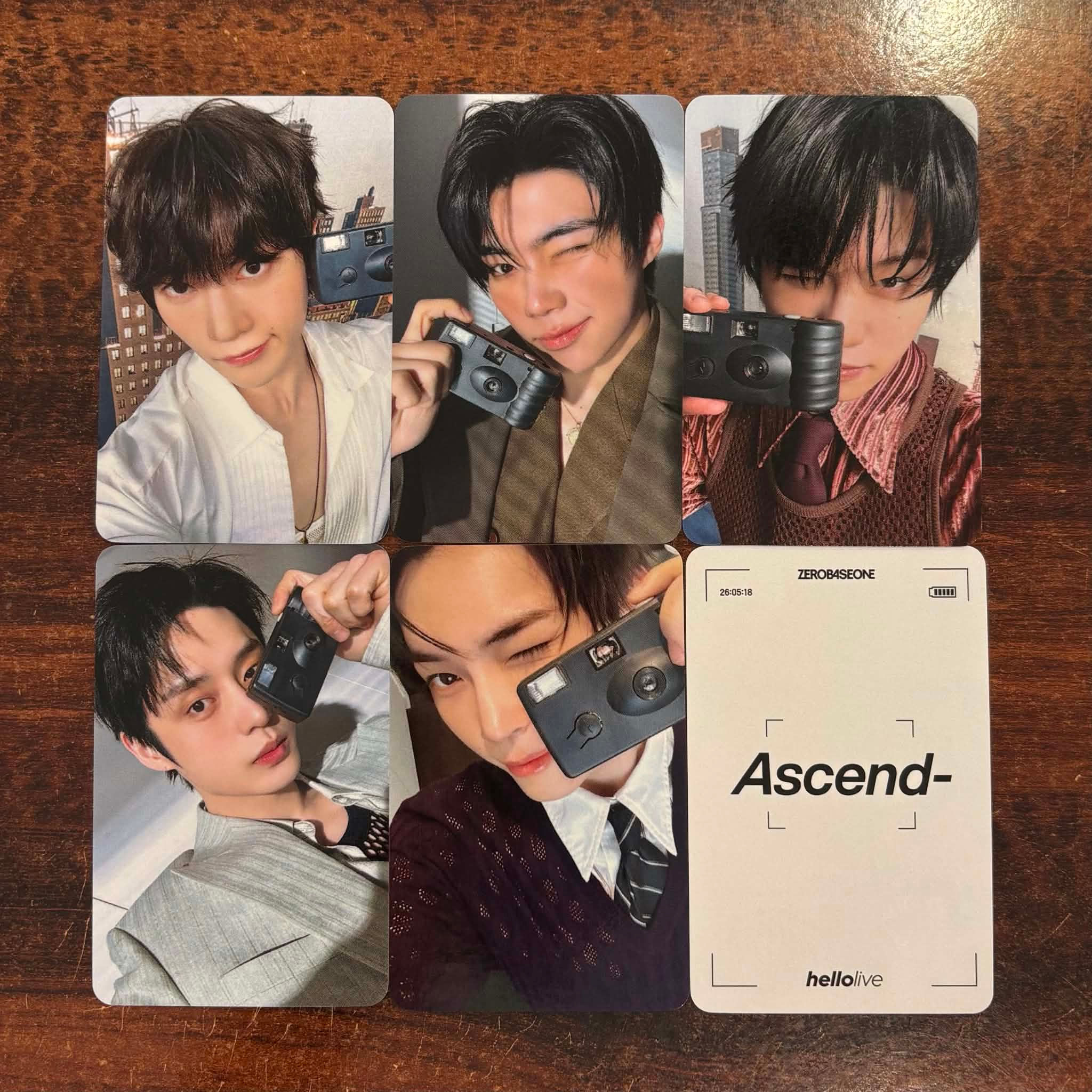ZEROBASEONE (ZB1) Ascend- Hellolive POB Photocard