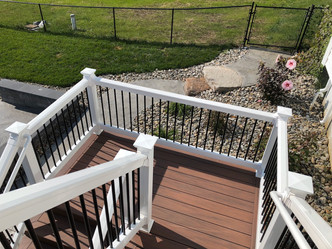 7 Cutter Ct Cream Ridge Back Deck Stairs