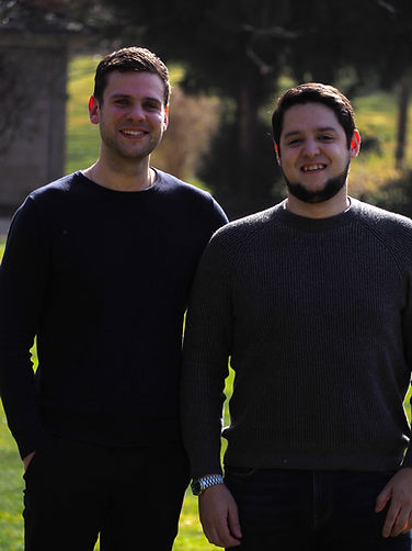 Die Gründer des Alltagshilfe-Dienstes in Wiesbaden: Manuel und Max