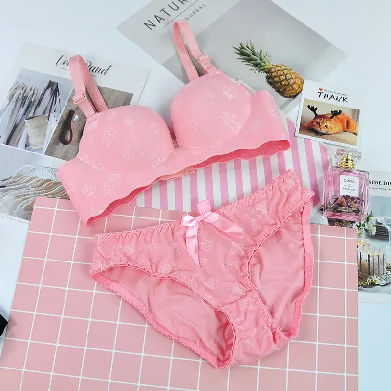 Thumbnail: Women’s Seamless Push-Up Bra & Briefs Set – Breathable Gathered Underwear