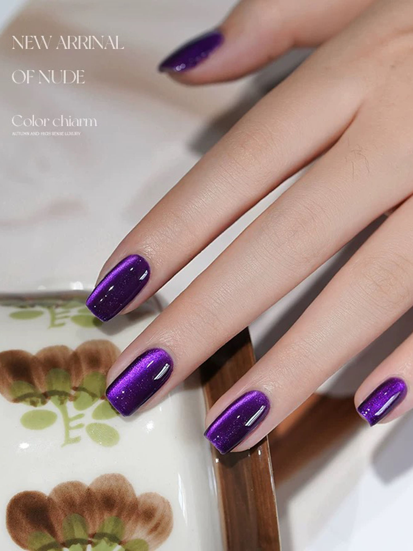 12ml Hibiscus Purple Cat Eye Gel Nail Polish Super Whitening Glossy