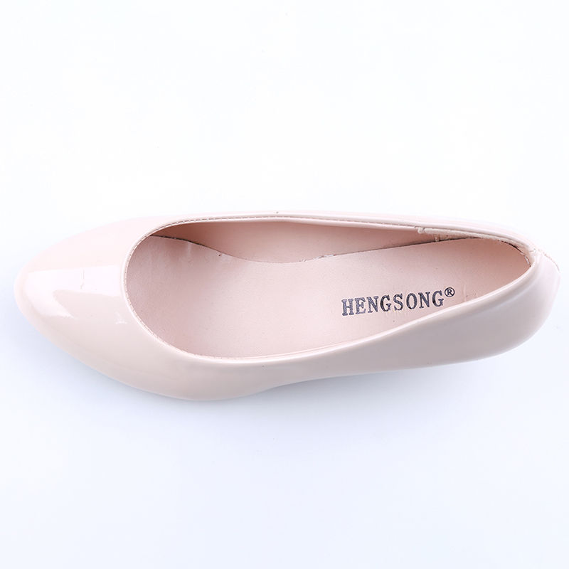 Thumbnail: Ladies Nude Medium Heel Pumps – Round Toe Slip-On Office & Wedding Shoes