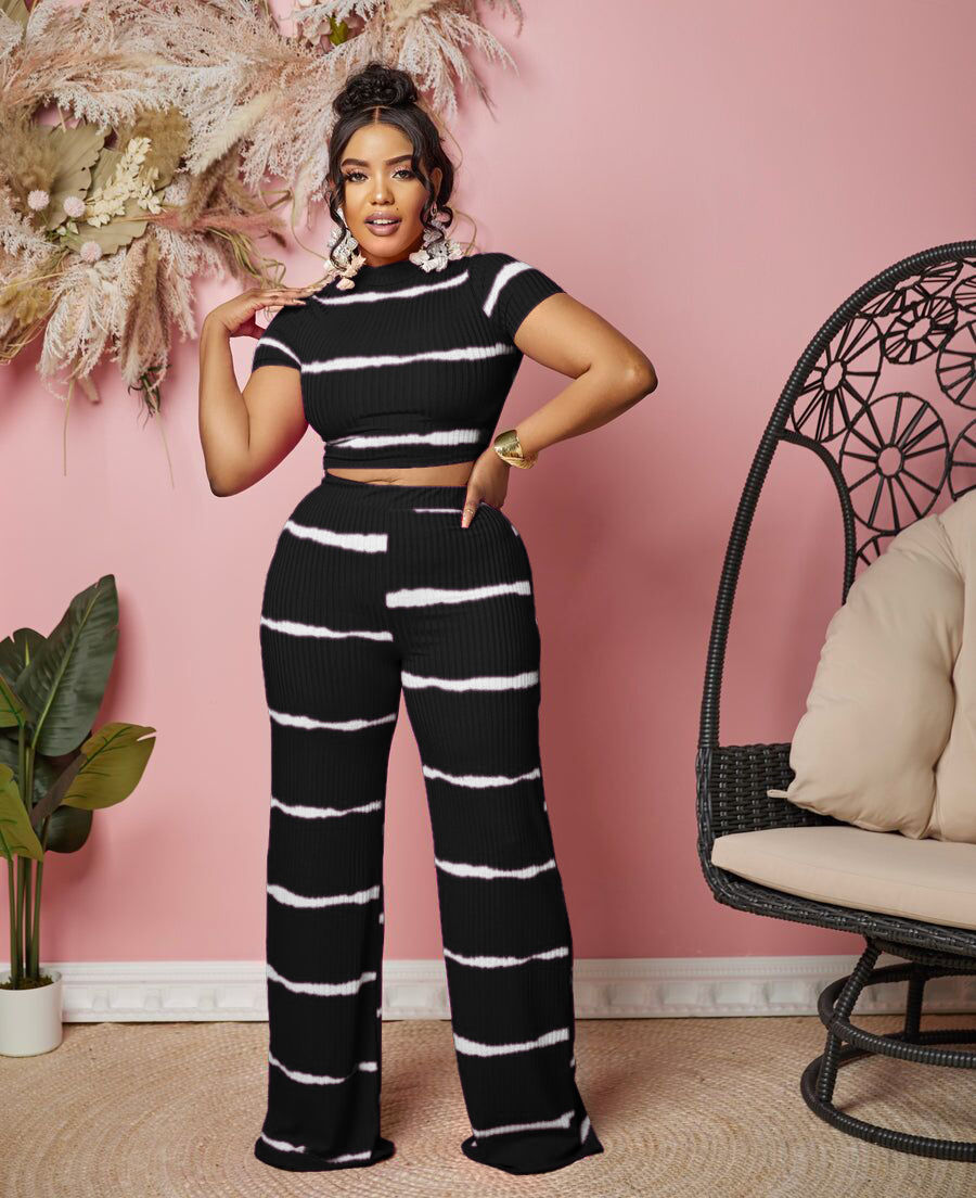 Thumbnail: Striped Two-Piece Set – Short-Sleeve O-Neck Top with Full-Length Trousers