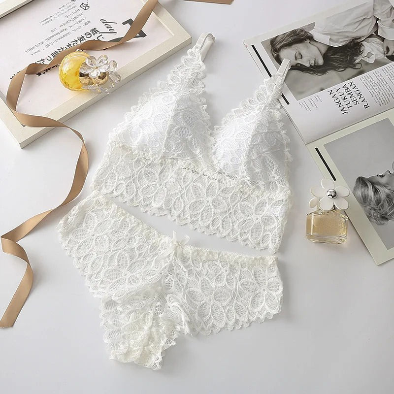 Thumbnail: Sexy Lace Women Underwear Set Seamless Wire Free Bra Sets Hollow Out