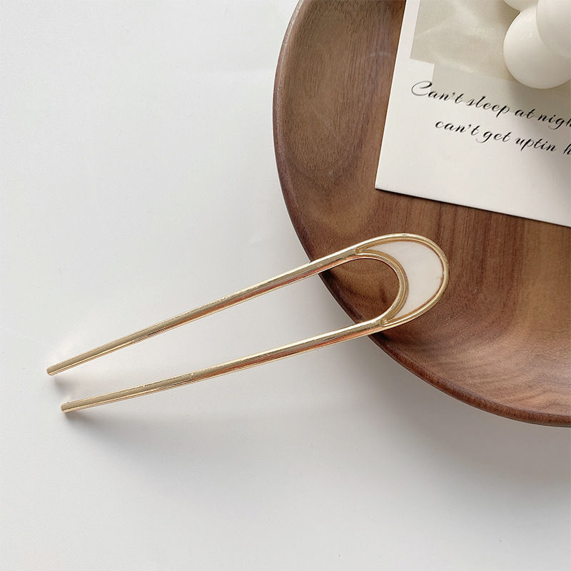 Thumbnail: Pearl U-Shaped Hairpins – Korean Metal Shell Hair Clips for Women & Girls