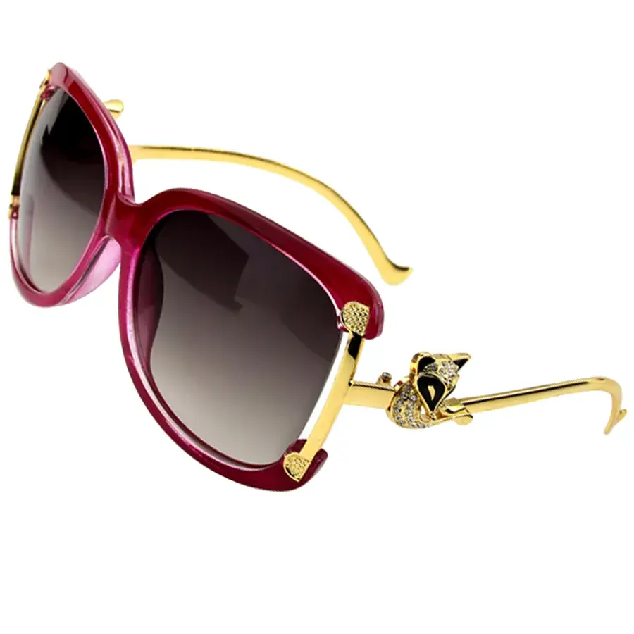 Thumbnail: Gold Fox Oval Sunglasses – UV400 Designer Shades for Women
