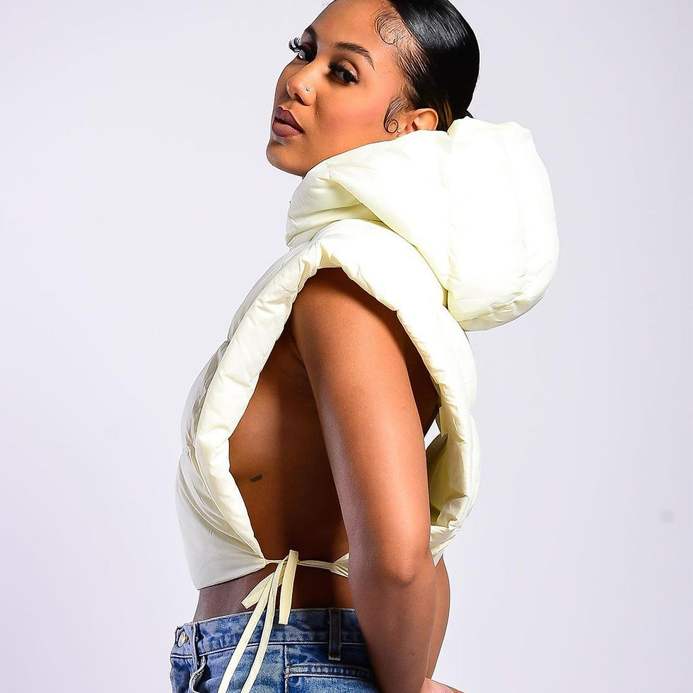 Thumbnail: Women’s Hooded Sleeveless Puffer Vest Warm Jacket