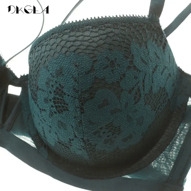 Thumbnail: Women’s Green Lace Push Up Bra & Cotton Underwear Lingerie Set