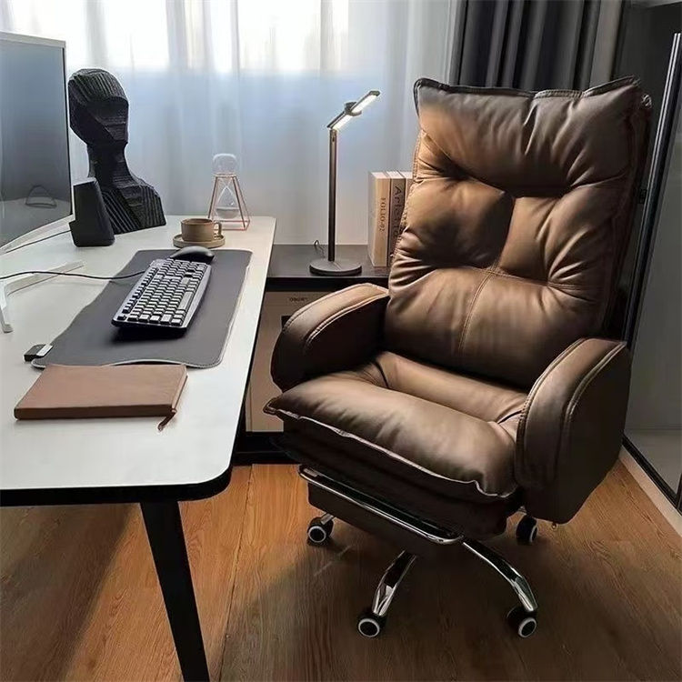 Thumbnail: Luxury High-Back Leather Executive Reclining Chair