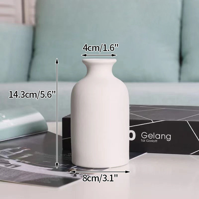 Thumbnail: Retro Ceramic Flower Vase – Tabletop Decorative Pot for Dried or Fresh Flowers