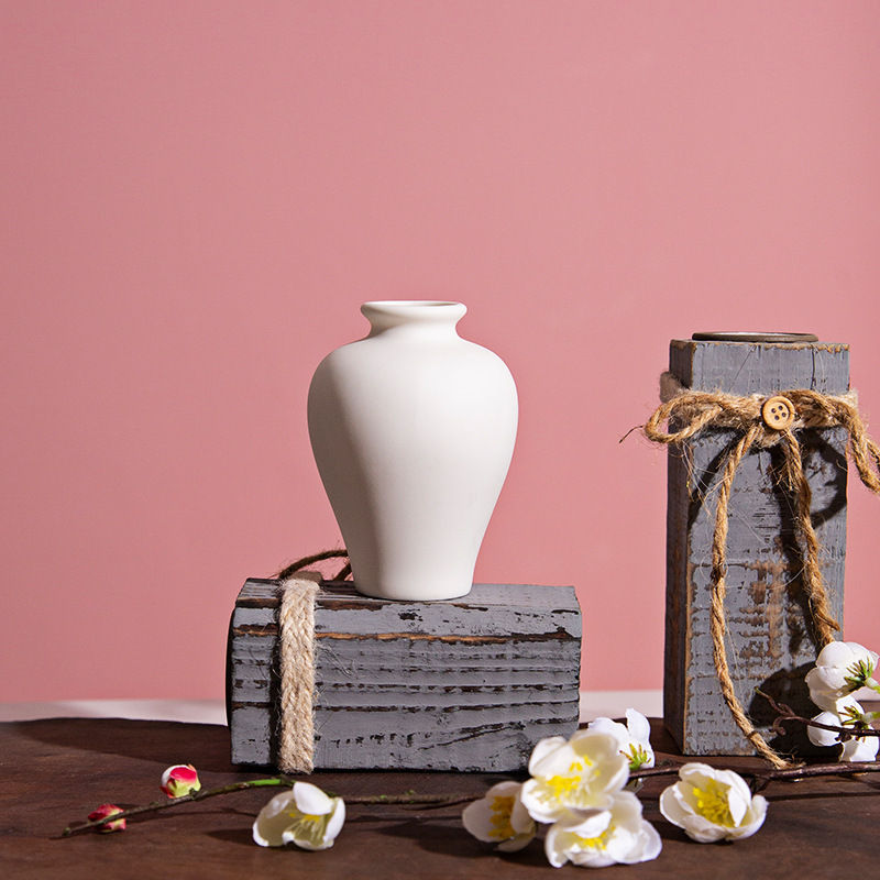 Thumbnail: Ornaments Ceramic Small Flower Bottle White Vase