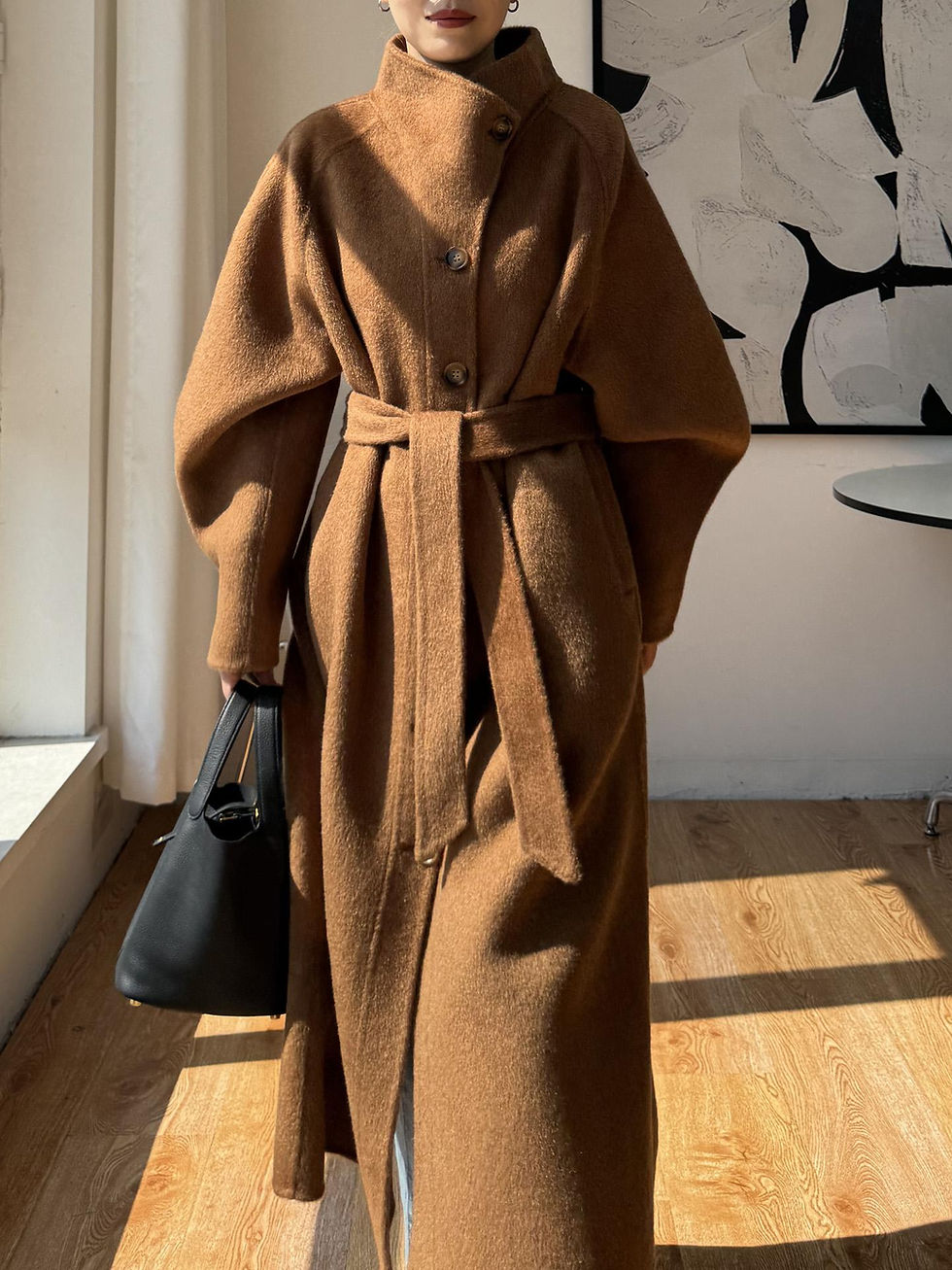 Thumbnail: Women’s Long Wool Jacket with Single Breasted Design and Suit Collar for Autumn