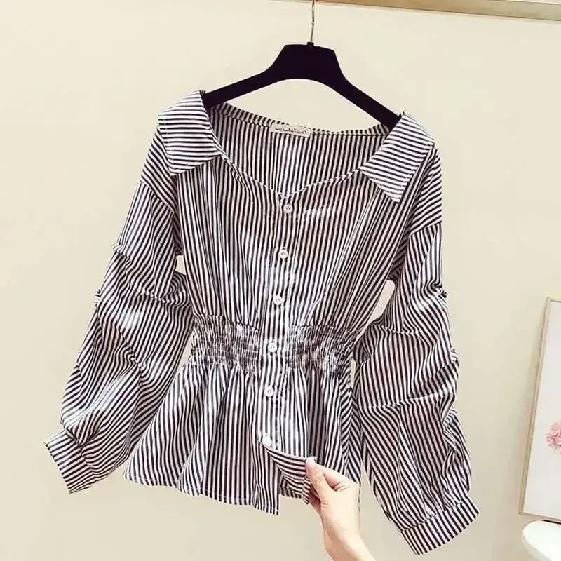 Thumbnail: Elegant Women's Long Puff Sleeve White Blouse Casual Summer Top