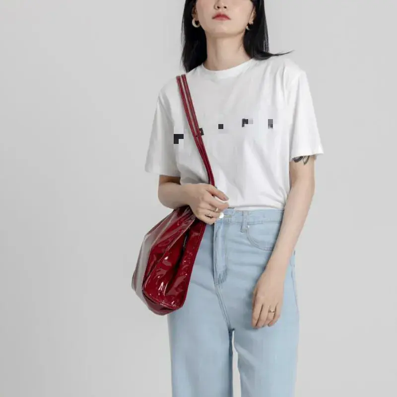 Thumbnail: Vintage Patent Leather Tote Bag for Women with Shoulder Strap Design