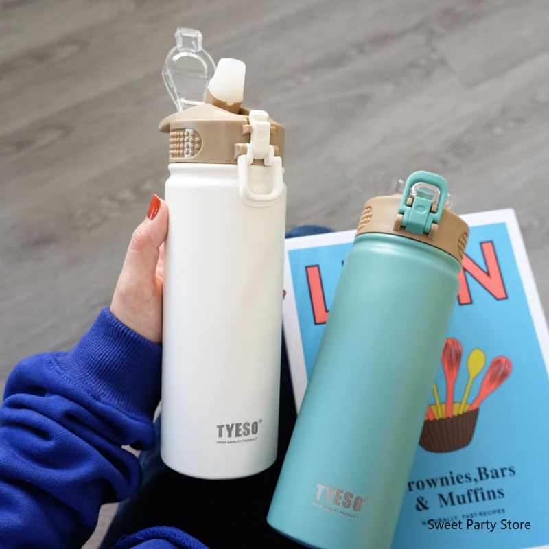 Thumbnail: Stainless Steel Vacuum Flask with Straw – 600/750ml Sports Car Mug