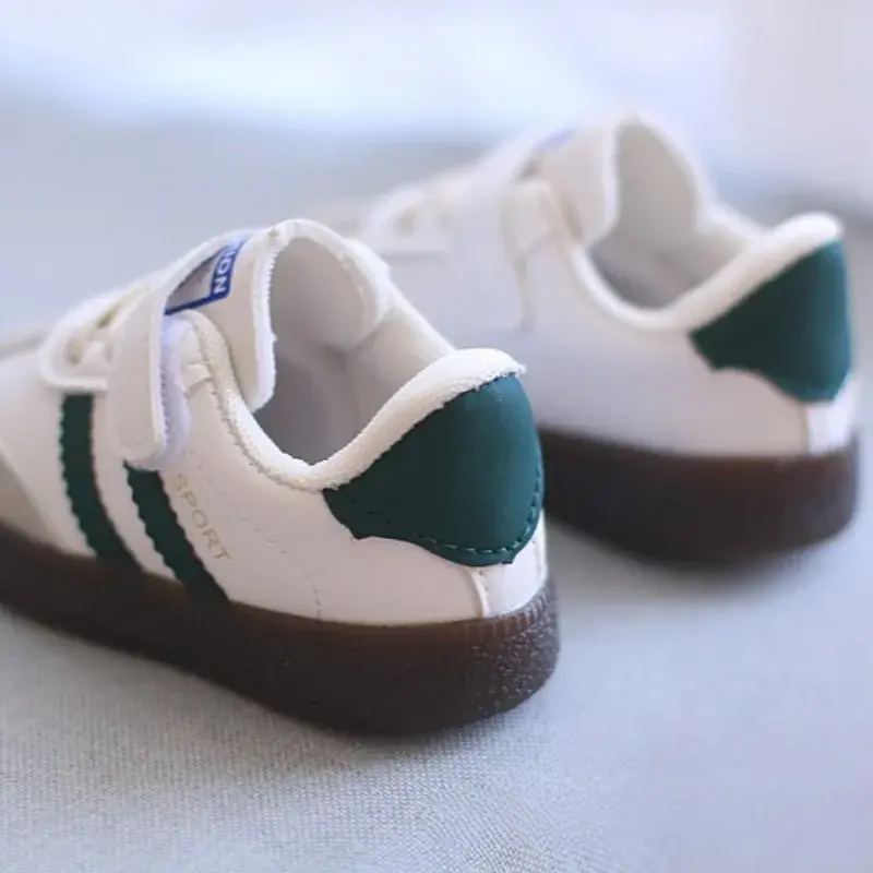 Thumbnail: Casual Anti Slip Flat Sneakers for Babies and Toddlers Ages 0 to 4 Years