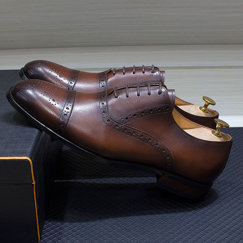 Thumbnail: Mens Calfskin Leather Cap Toe Oxford Dress Shoes Lace Up Formal Italian Style