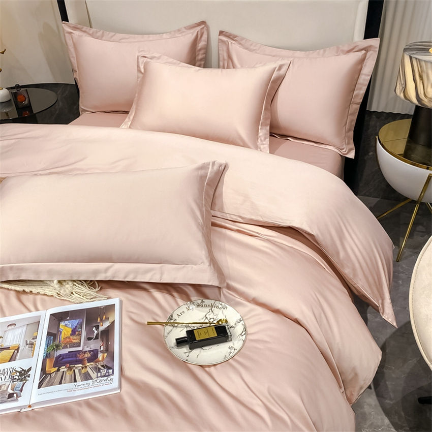 Thumbnail: Luxury 100% Egyptian Cotton Bedding Set with Duvet Cover, Pillowcases & Sheet