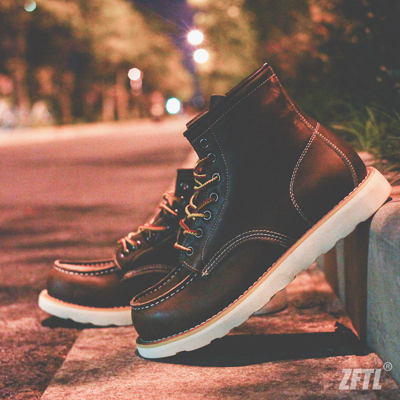 Thumbnail: Men's Retro Tooling Boots Casual Crazy Horse Leather Ankle Boots