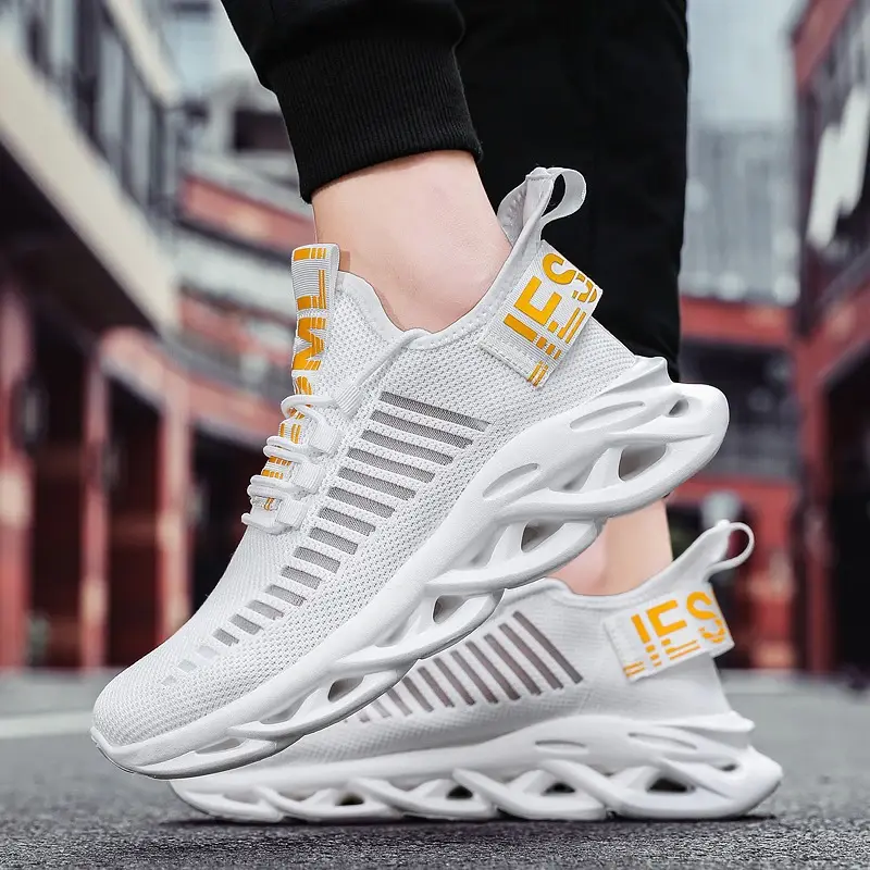 Thumbnail: Unisex Breathable Running Shoes Comfortable Mesh Sneakers for Couples