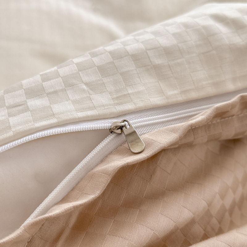 Thumbnail: 4-Piece 100% Cotton Jacquard Bedding Set – Elegant Plaid Design