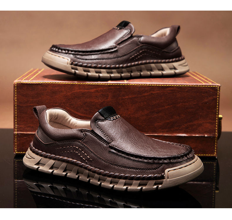 Thumbnail: Men's Retro Split Leather Loafers With Classic Sewing And Comfortable Fit