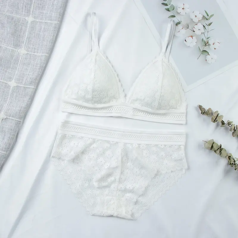 Thumbnail: Lace Seamless Bra and Panty Set Backless Vest Bralette