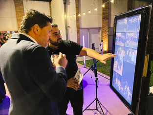 Nuevo Kiosco digital para descargar fotos e imprimir en el momento para eventos