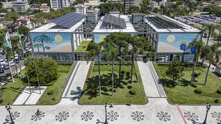 Quer turbinar seu currículo? Prefeitura de Curitiba tem 100 vagas de estágio para estudantes em maio