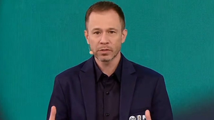 Tiago Leifert reage após críticas sobre narração