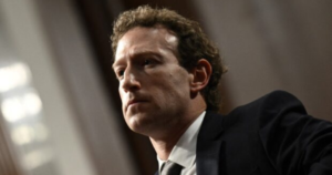 Em ensaio, Zuckerberg vê IA abundante e diz que mais importante será como usá-la